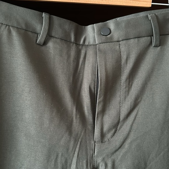Banana Republic new dark green athletic pants - Picture 2 of 10